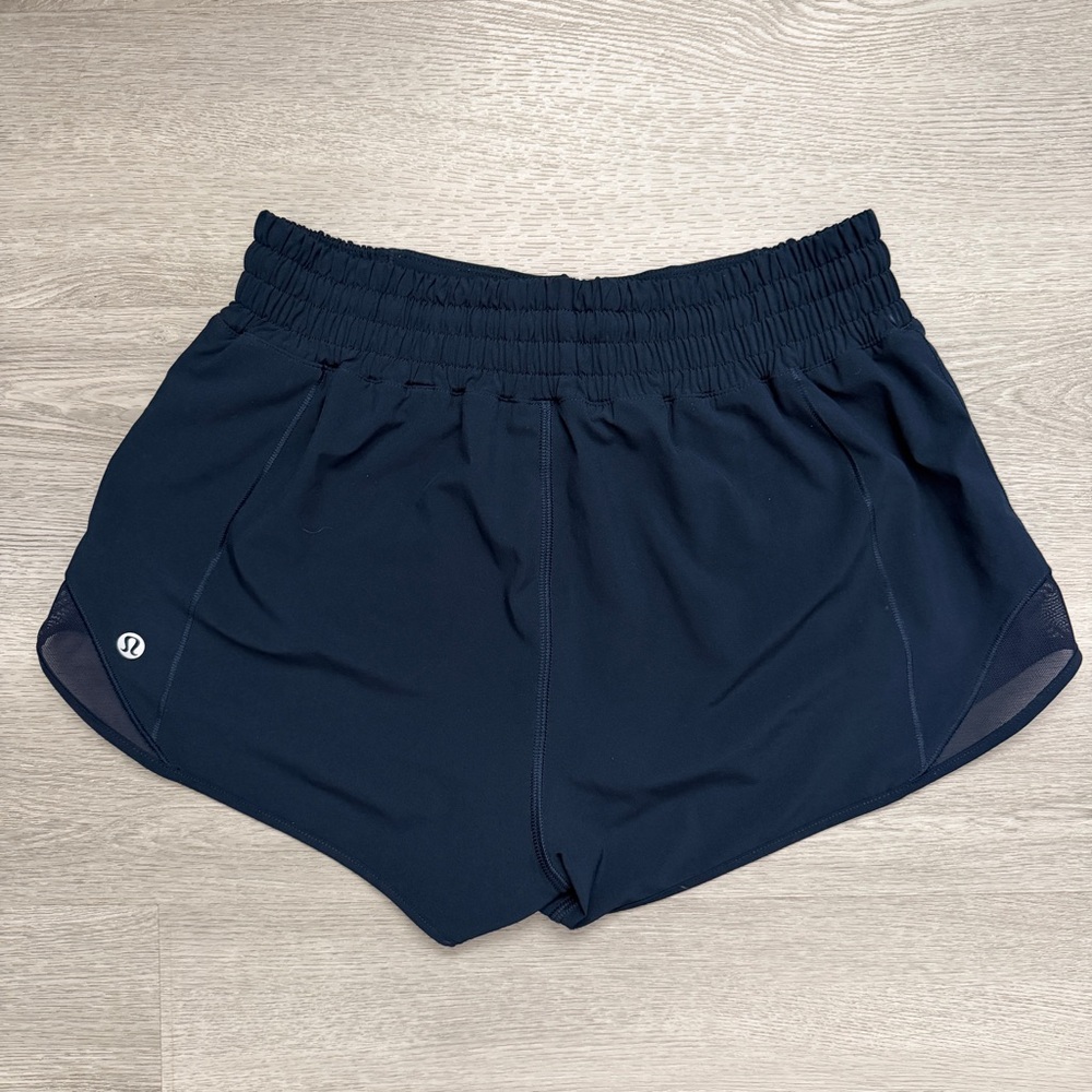 LULULEMON HOTTY HOT HIGH-RISE SHORTS 2.5” (LINERLESS)